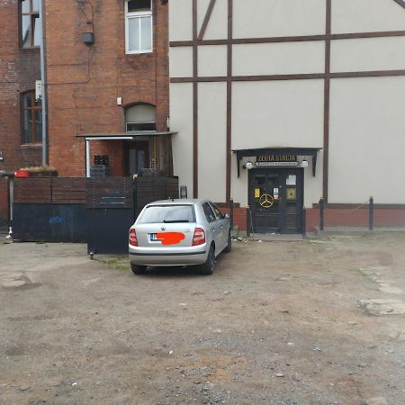 Apartament Rycerska ヴァウブジフ エクステリア 写真